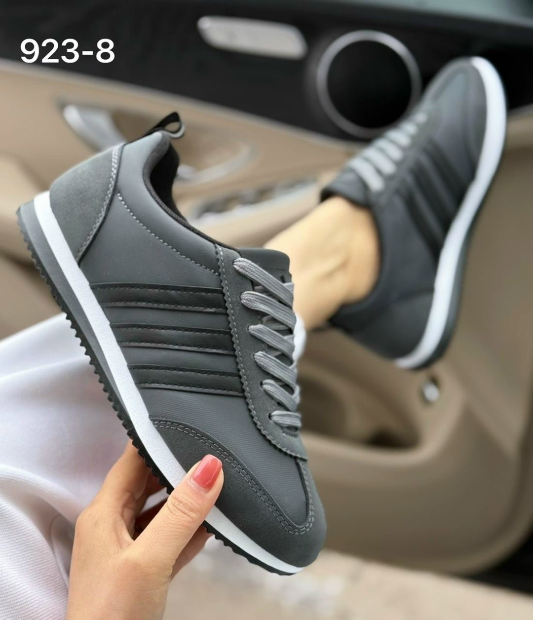 ,кроссовки адидас шаркс женские,спортивная ,кроссовки adidas,кроссовки великаны