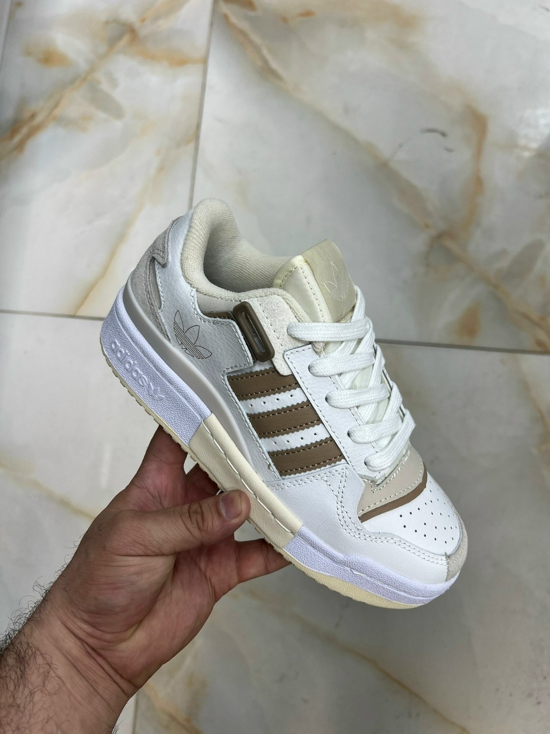 кроссовки adidas,кроссовки мужское и женское adidas,кроссовки адидас,кроссовки мужские adidas,кроссовки