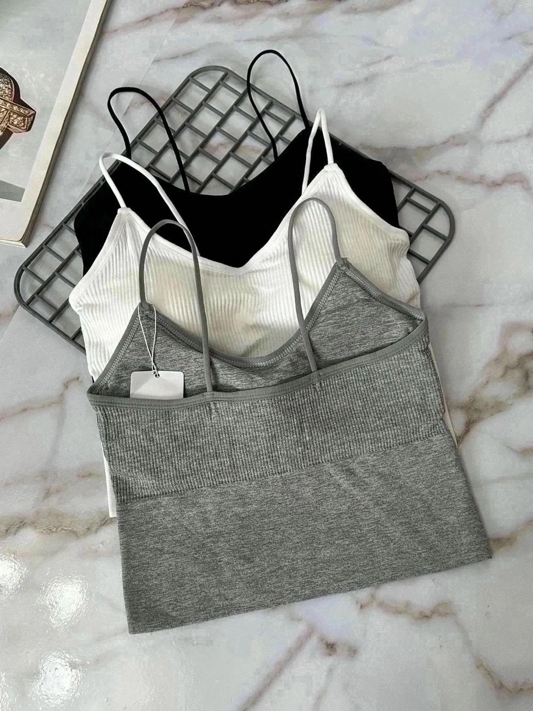 кроп топ,женская нижнее белье,комплект женского нижнего белья,топ женский,комплект бюстгальтер