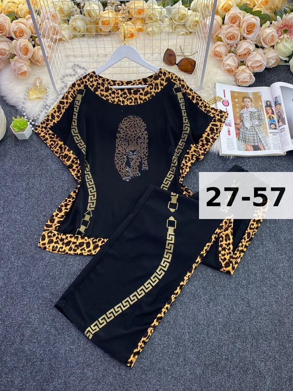 костюм женский двойка с леопардом,женский костюм двойка,женский костюм,шикарный костюм двойка,брючный костюм