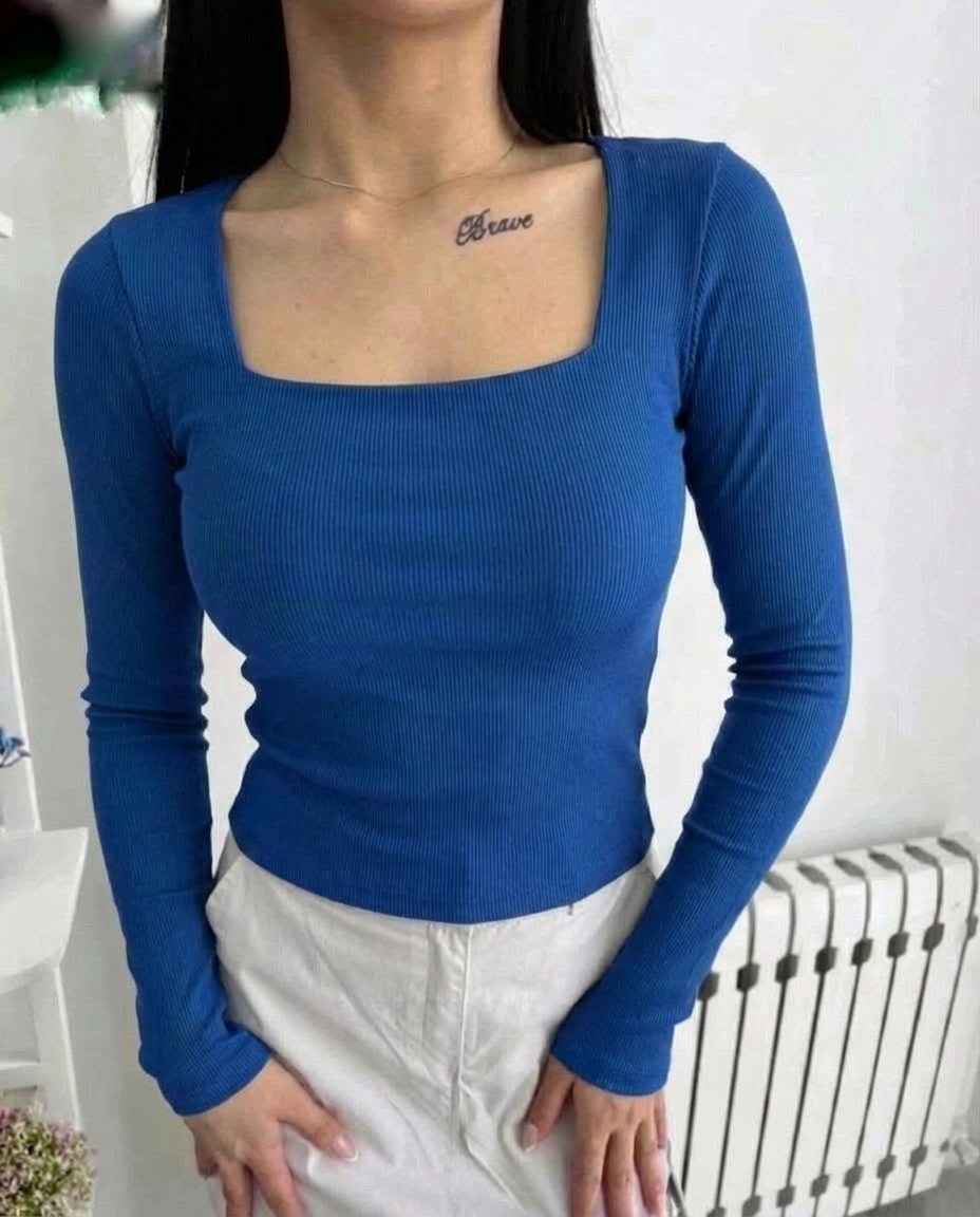 женская кофта,кофта с вырезом,кофточка,облегающая кофта,кофта лапша