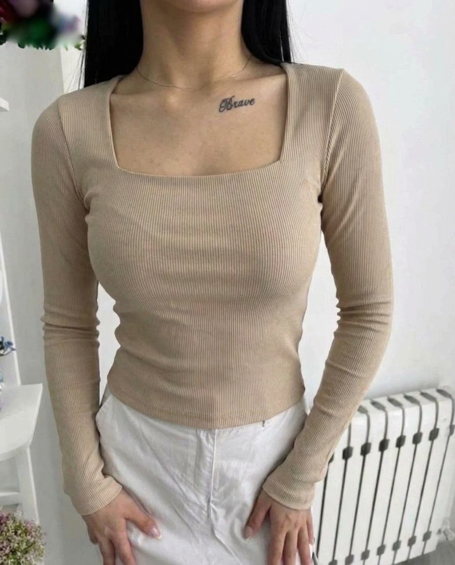 женская кофта,кофта с вырезом,кофточка,облегающая кофта,кофта лапша