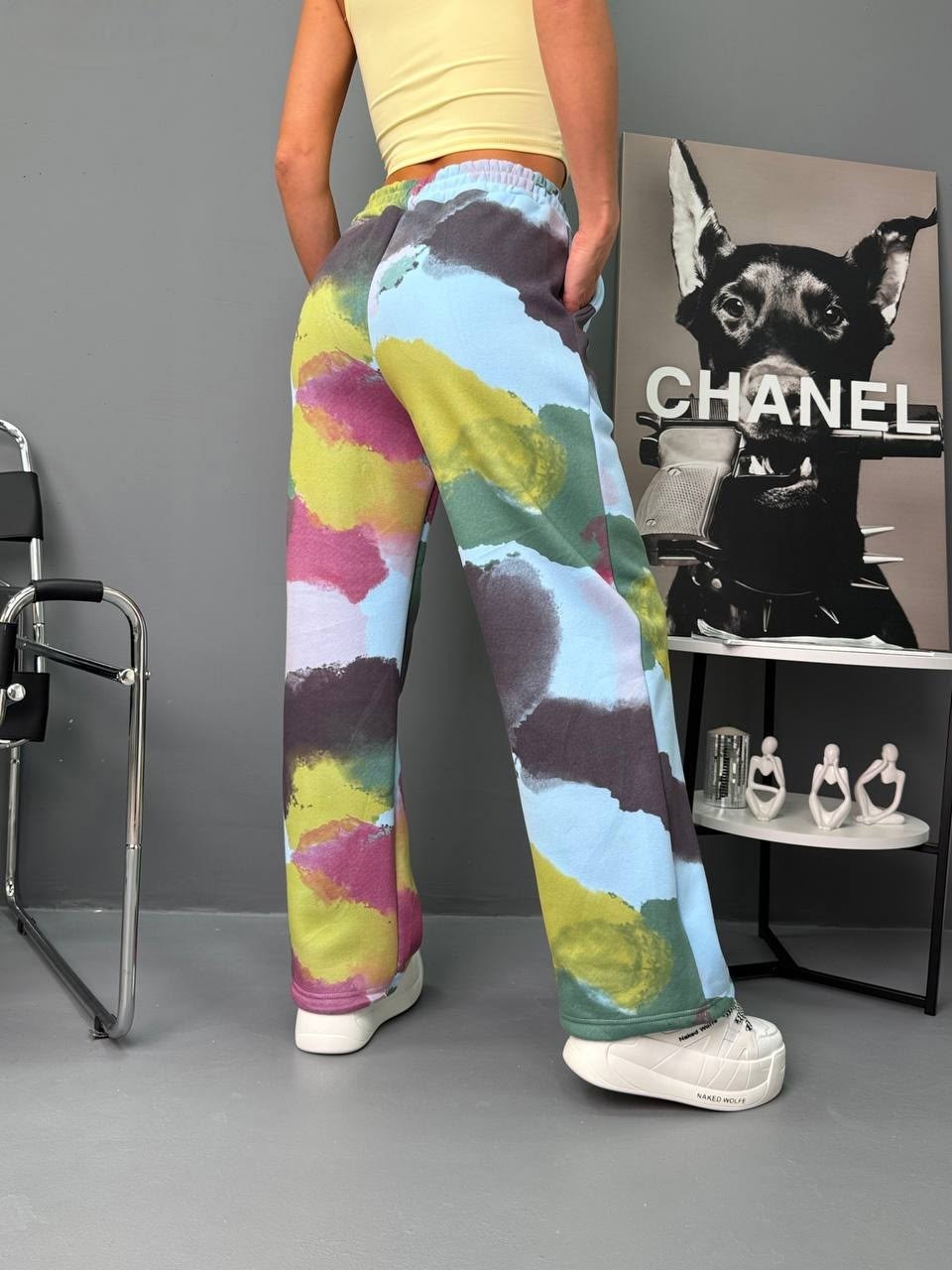 штаны женские,штаны на флисе,штаны с разноцветными штанинами,брюки широкие,радужные штаны