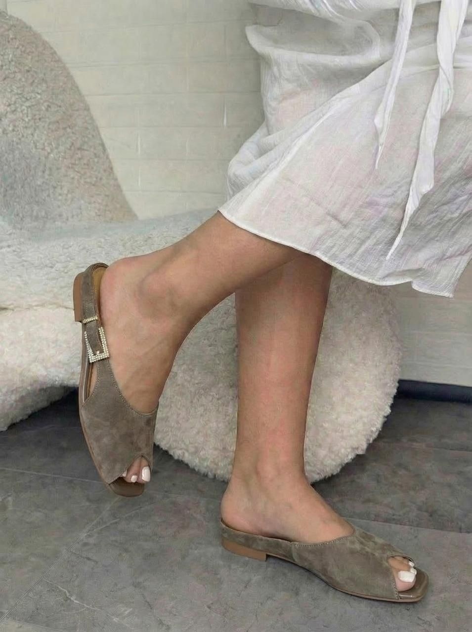 ,женские шлепанцы,босоножки,женские босоножки,женская