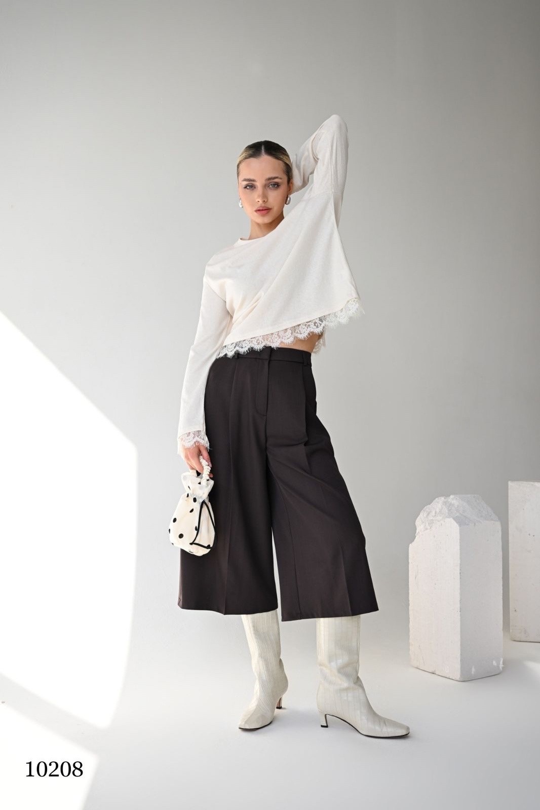 кюлоты женские,брюки кюлоты,брюки кюлоты из экокожи,кюлоты черные,кюлоты брюки женские