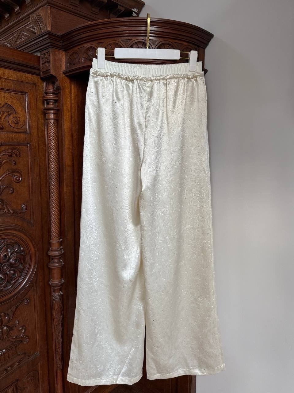 стильные костюмы,костюм белый,костюм вечерний брючный,модные стильные