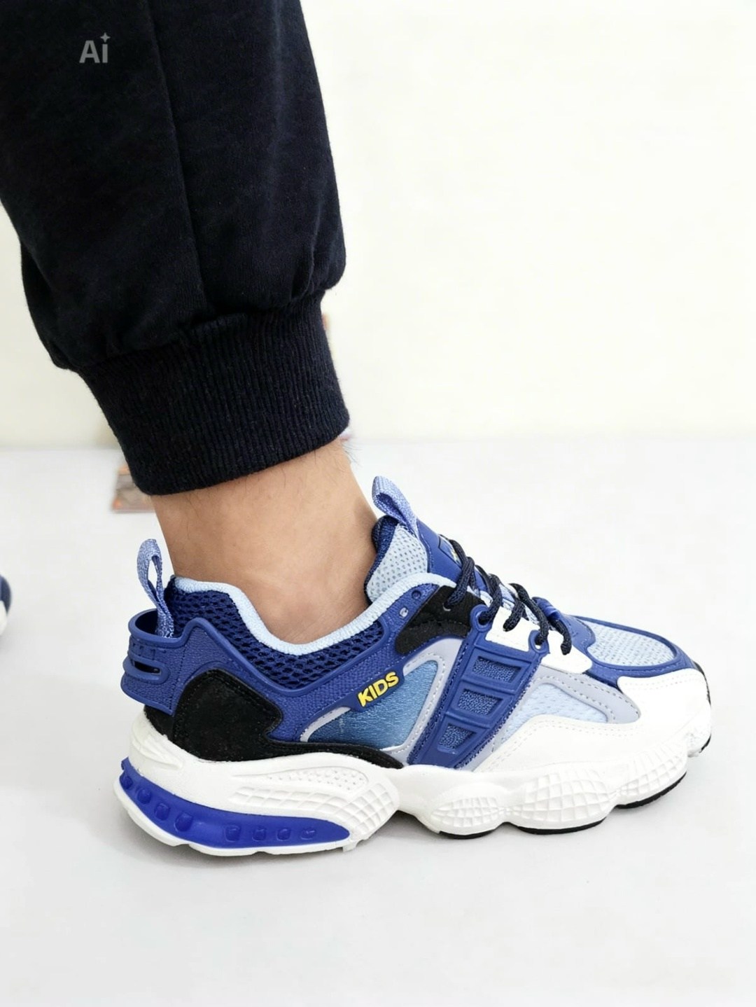 кроссовки баленсиага зеленые,баленсиага кроссовки черно зеленые,кроссовки triple s balenciaga,кроссовки,balenciaga комбинированные кроссовки