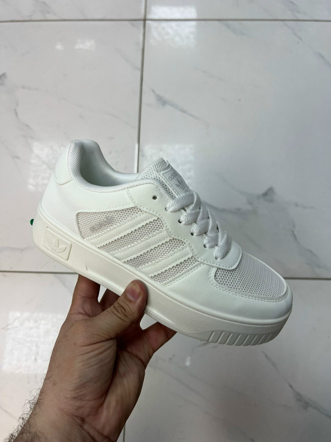 кроссовки adidas,кроссовки женские adidas,adidas кроссовки мужские,,женские кроссовки