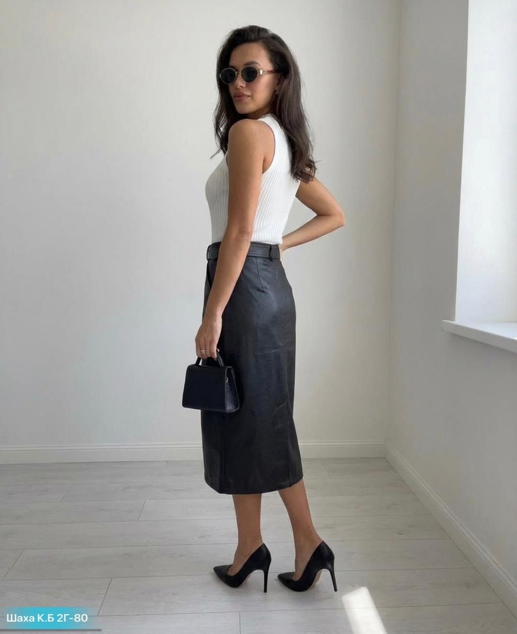 юбка кожаная миди,кожаная юбка,юбка из экокожи,юбка миди,образ с кожаной юбкой