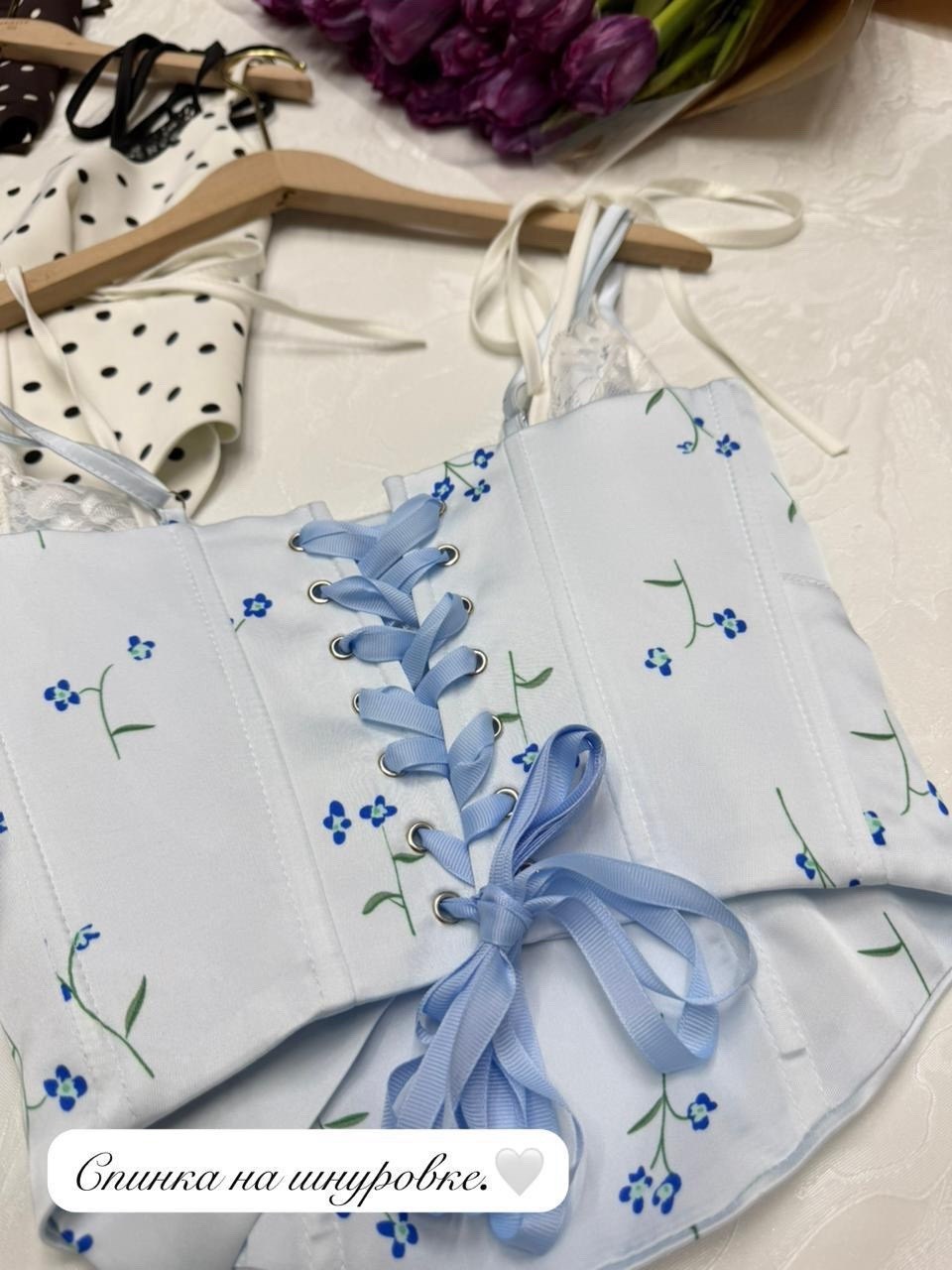 топ женский,топ корсет,женская майка,топик с вырезом,атласный топ