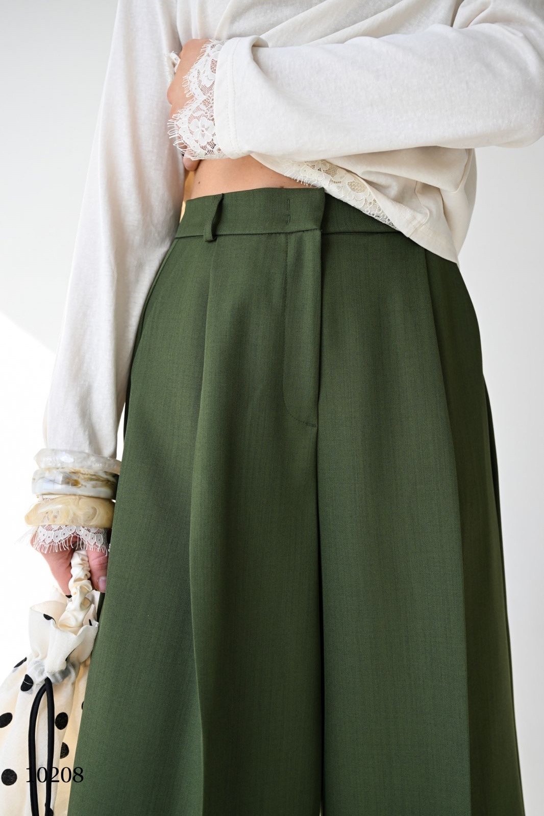 кюлоты женские,брюки кюлоты,брюки кюлоты из экокожи,кюлоты черные,кюлоты брюки женские