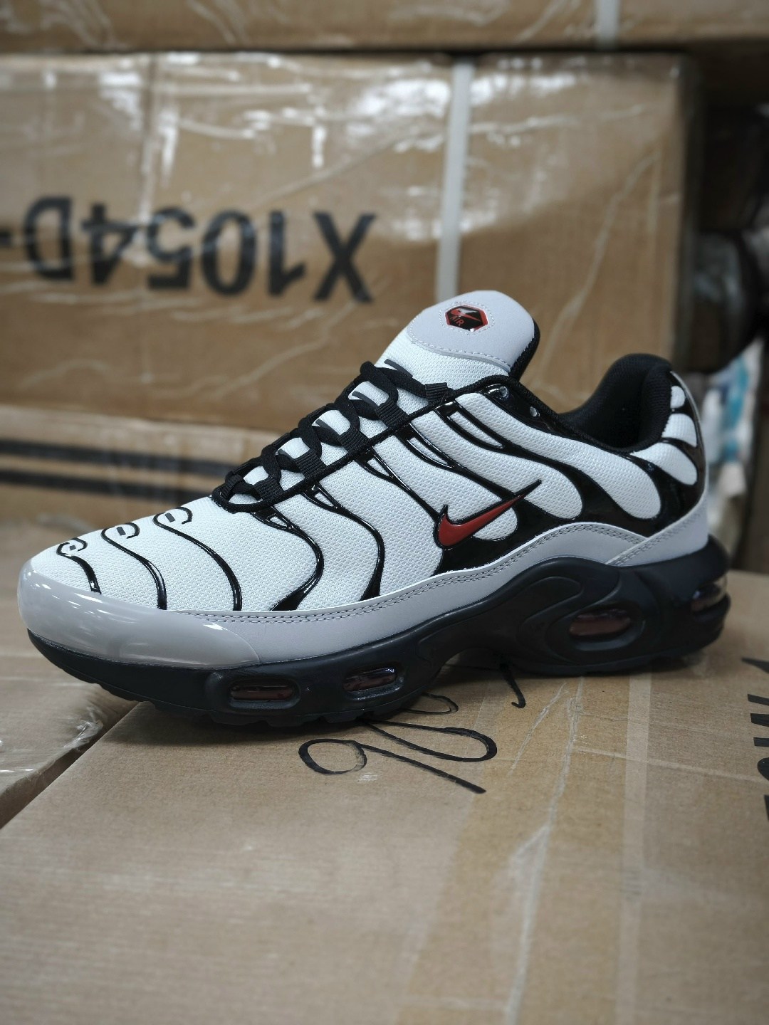 кроссовки nike air max plus tn,nike air max tn plus black,кроссовки мужские nike air max tn plus,nike air max plus tn,кроссовки nike air max plus