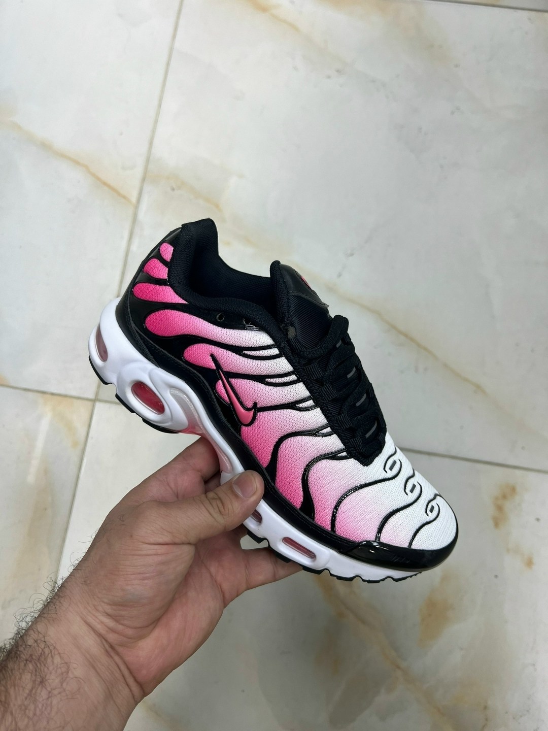 кроссовки adidas,кроссовки мужское и женское adidas,кроссовки адидас,кроссовки мужские adidas,кроссовки