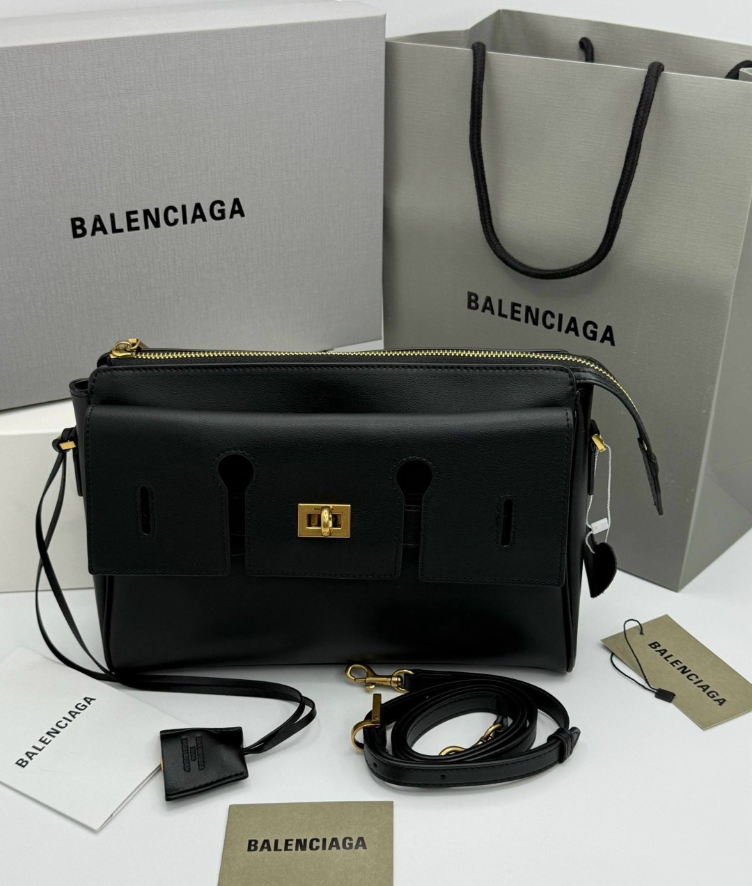 сумка женская balenciaga,сумка balenciaga,balenciaga сумка на плечо,сумка баленсиага,сумка balenciaga черная натуральная кожа 35 см