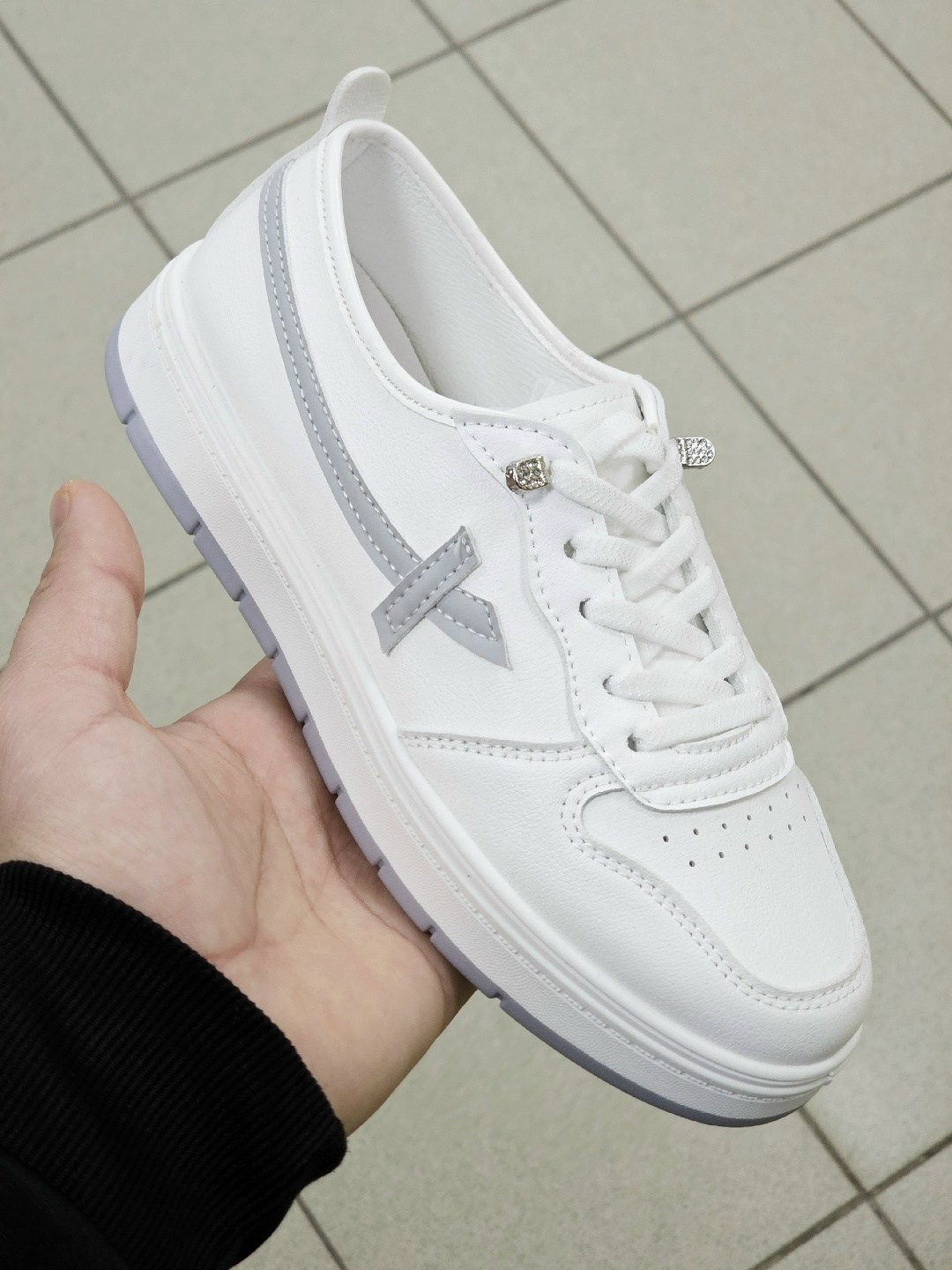 ,женские кроссовки,спортивная ,низкие кроссовки,кроссовки кеды