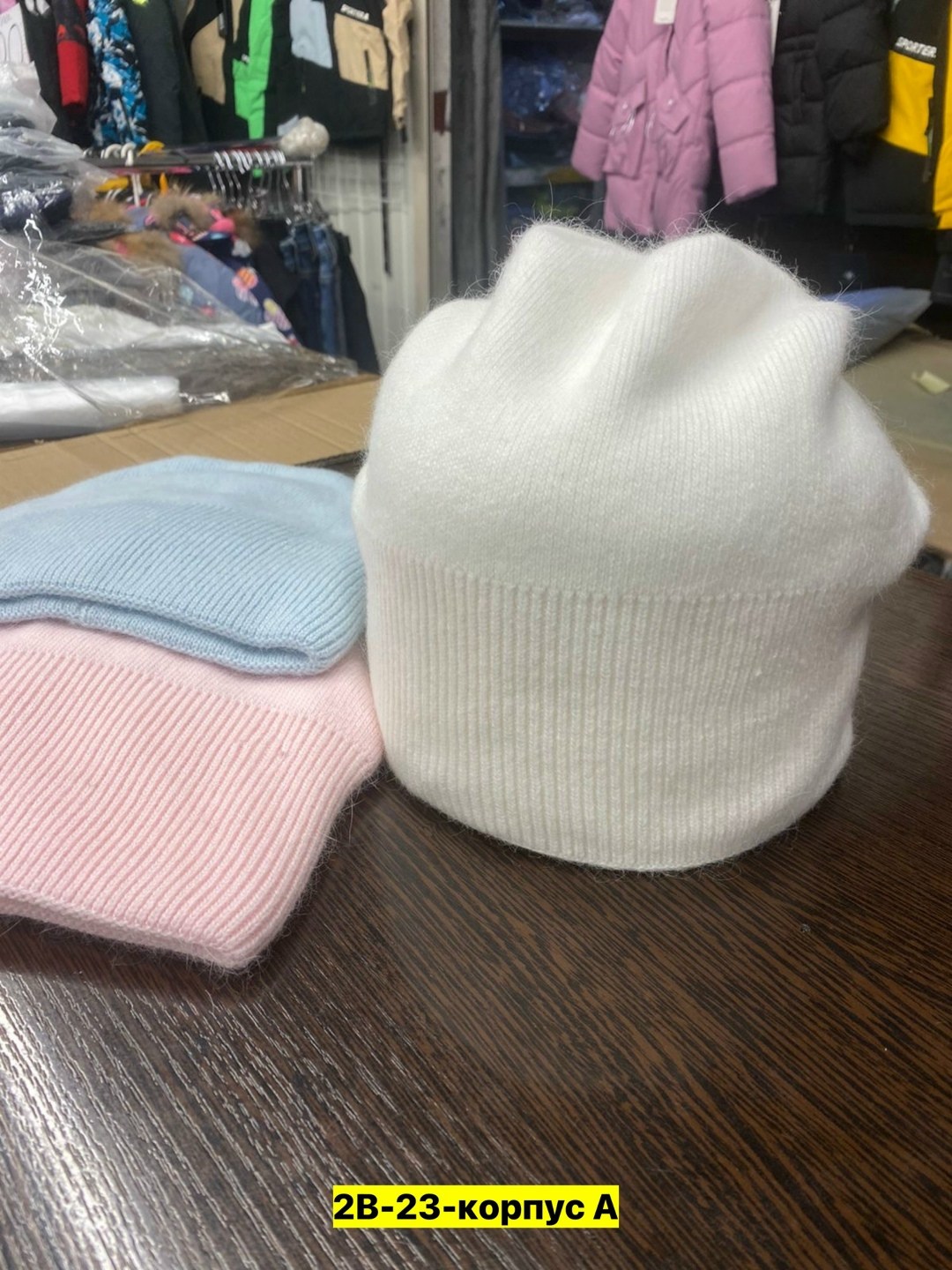 женские шапки,шапка из ангоры,шапка женская из ангоры,шапка,шапка из ангоры для женщин