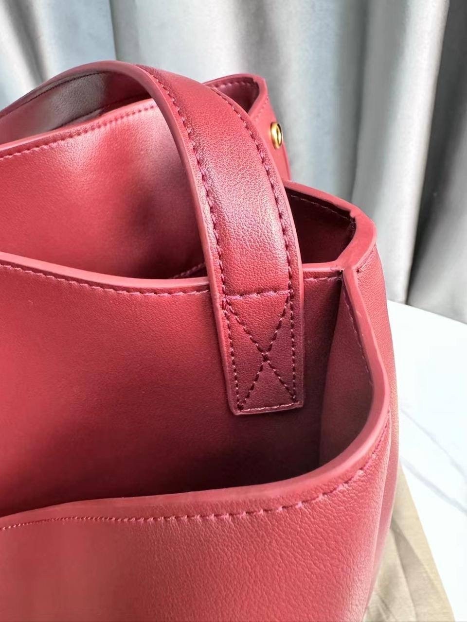 женская сумка,сумка,модная сумка,сен лоран сумка шоппер,женская сумка тоут