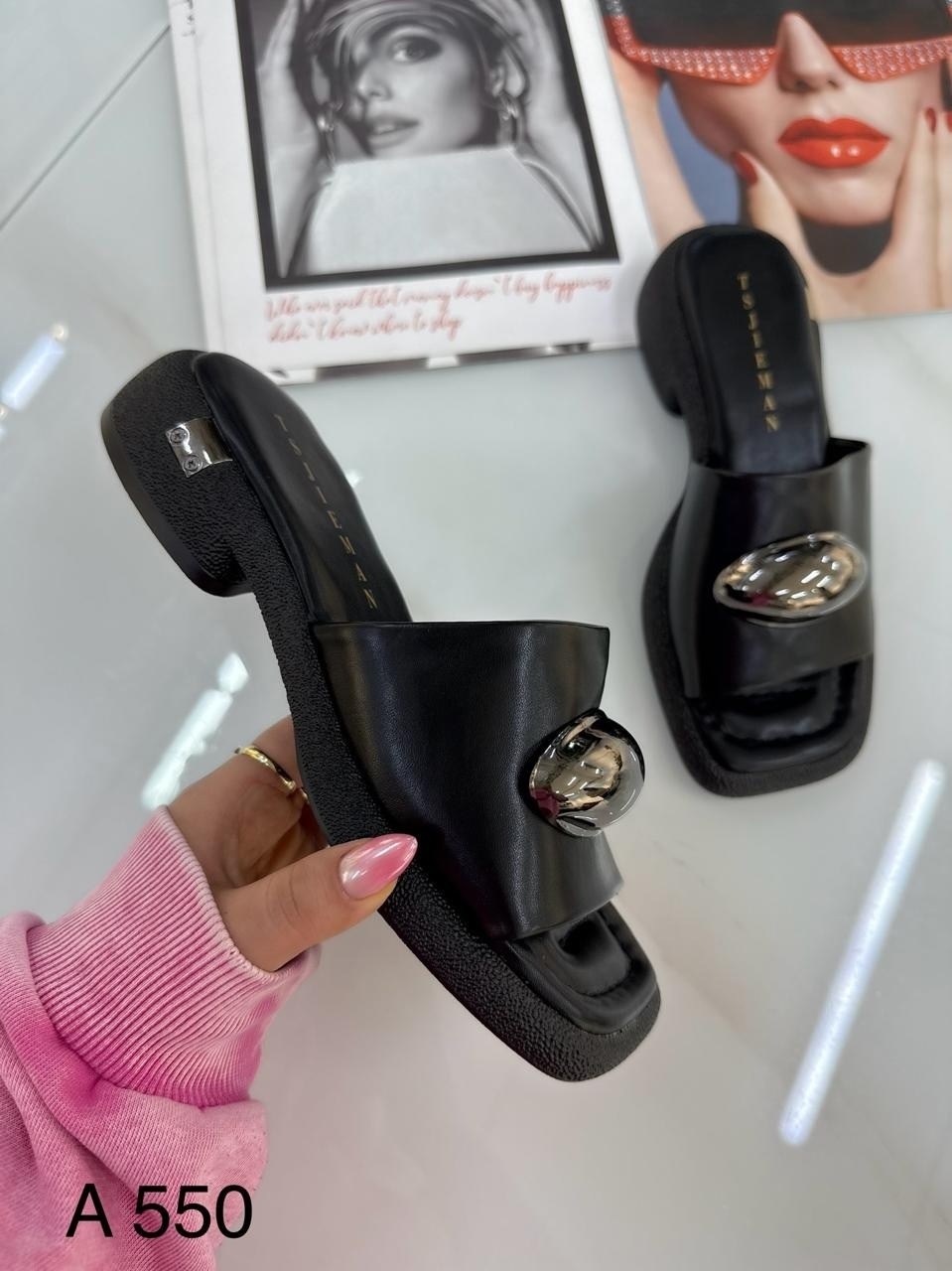 шлепанцы женские,модные шлепанцы,,шлепки дольче габбана,модные тапочки