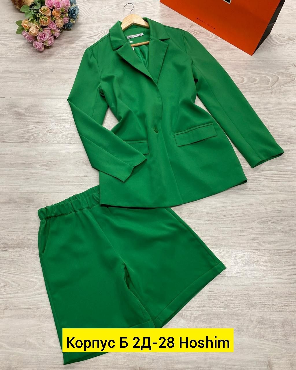 пиджак женский фуксия,удлиненный пиджак женский фуксия,брючный костюм,пиджак розовый оверсайз,малиновый пиджак женский