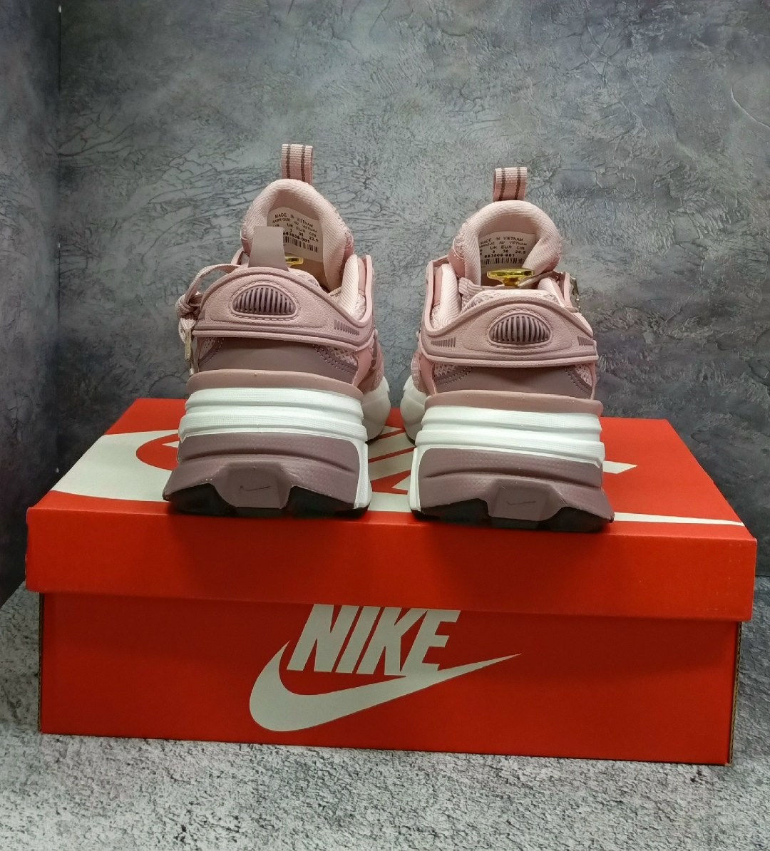 женские кроссовки nike,кроссовки,женские кроссовки,кроссовки nike,спортивная