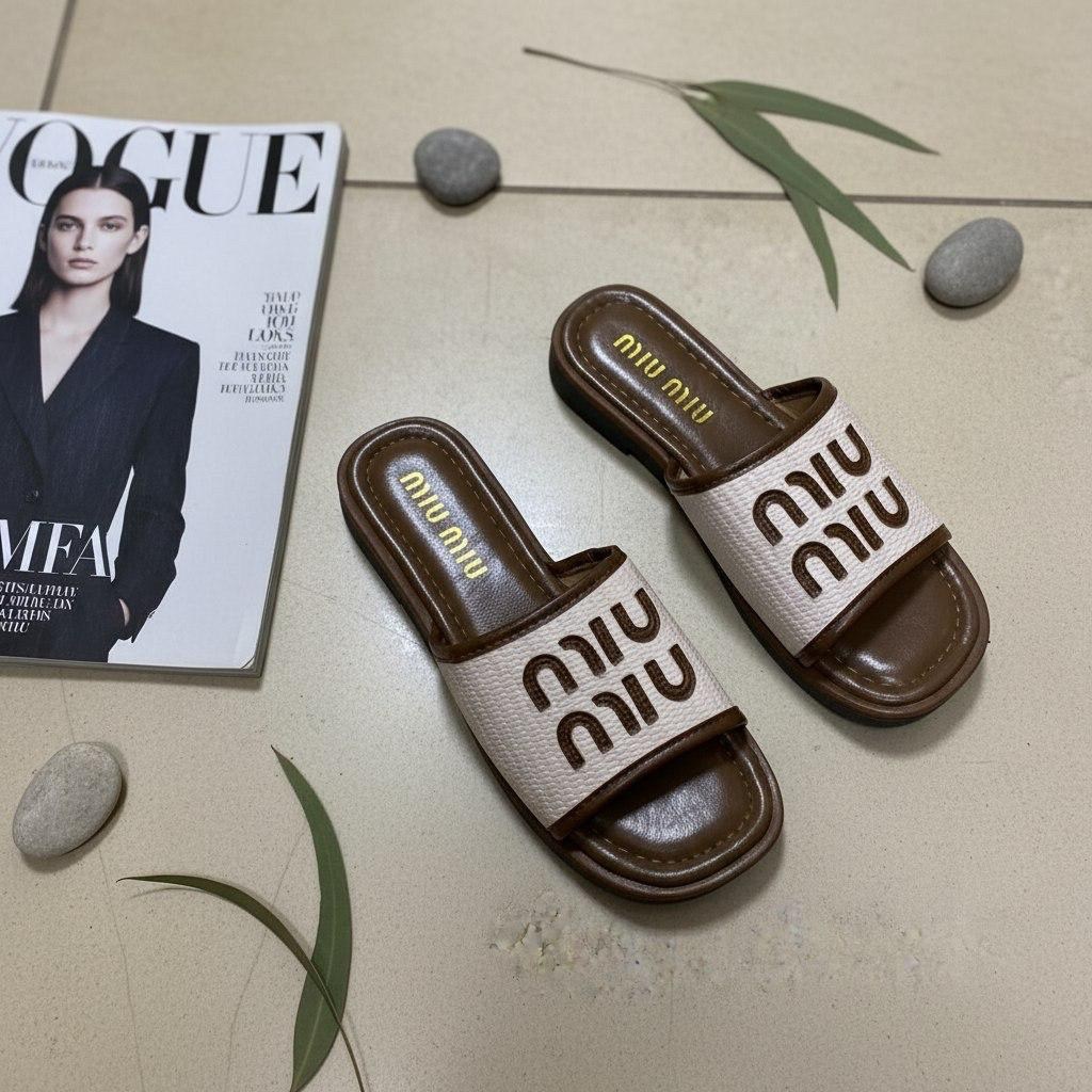 женские шлепанцы,,шлепанцы модные,шлепанцы miu miu,шлепки женские