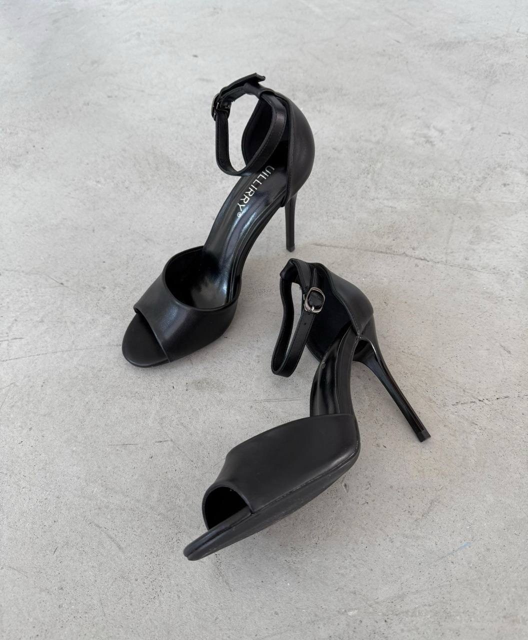 замшевые босоножки,босоножки стильные,каблуки босоножки,бежевые босоножки,босоножки пудра