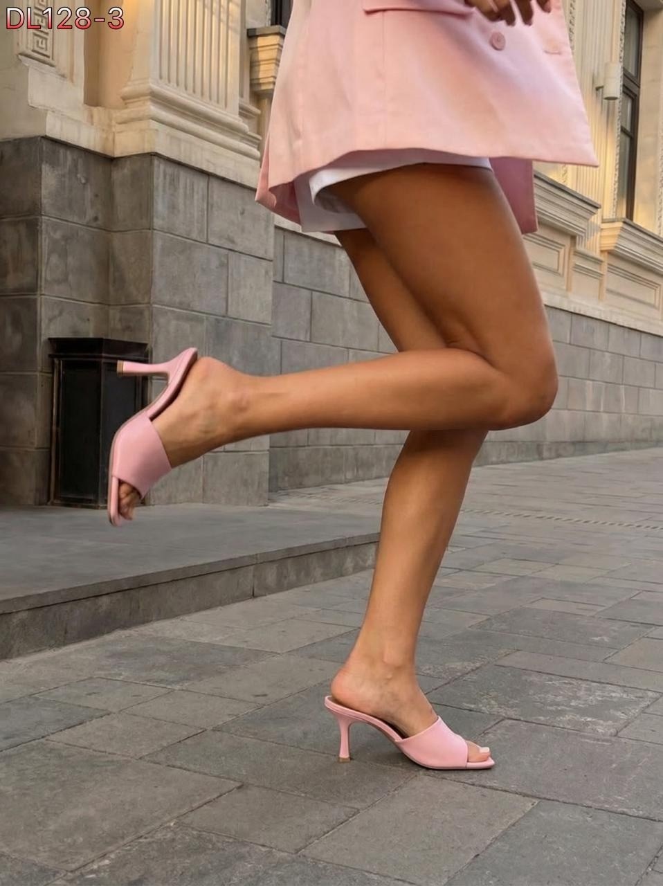 мюли женские,мюли на каблуке,сабо на каблуках,босоножки с квадратным мысом,женские босоножки