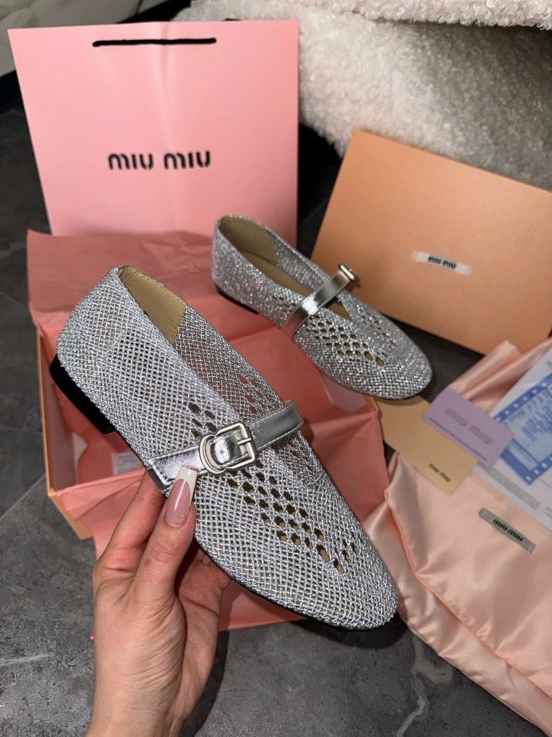 ,женская ,женские балетки,модная женская ,alaia балетки