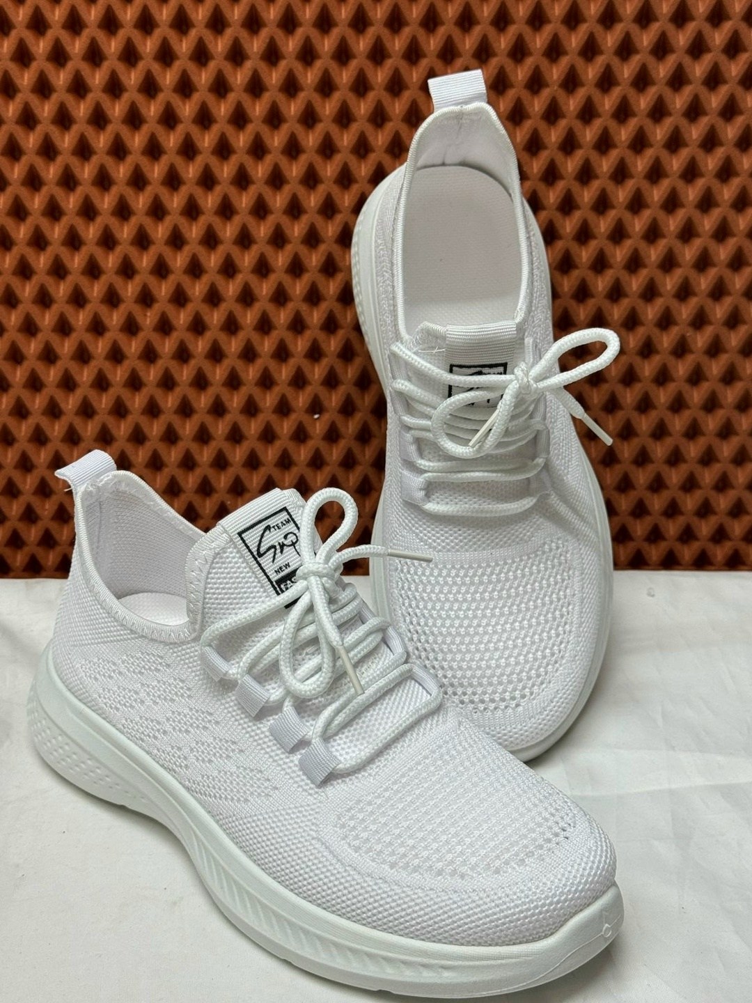 ,мужские кроссовки,кроссовка мужской,мужские летние кроссовки,спортивная