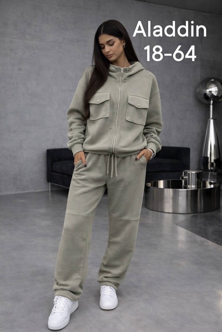 костюм женский на флисе,костюм женский,спортивный костюм,костюм теплый,костюм женский теплый