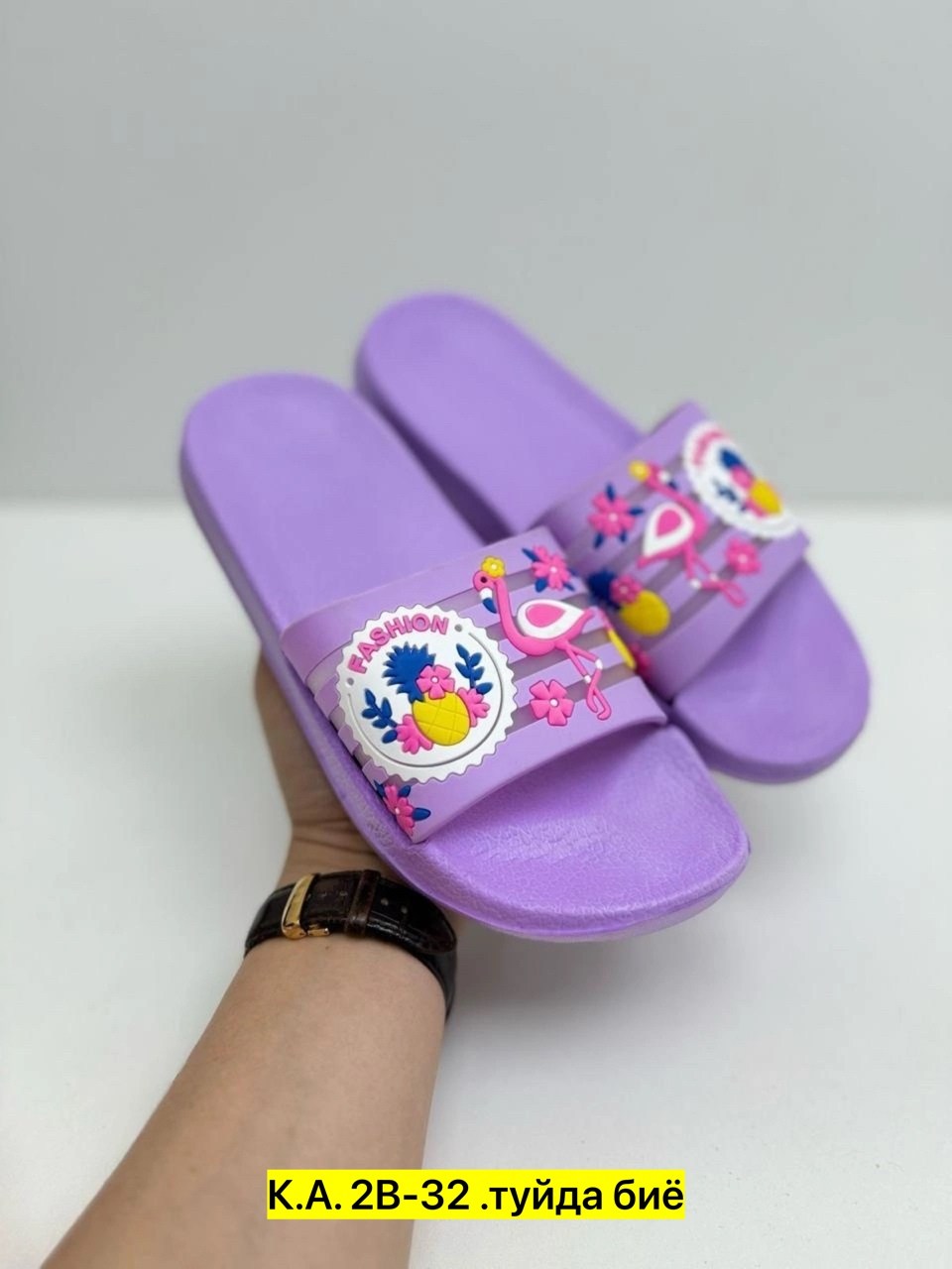 тапки женские,тапочки женские,,детские шлепанцы,модные тапочки