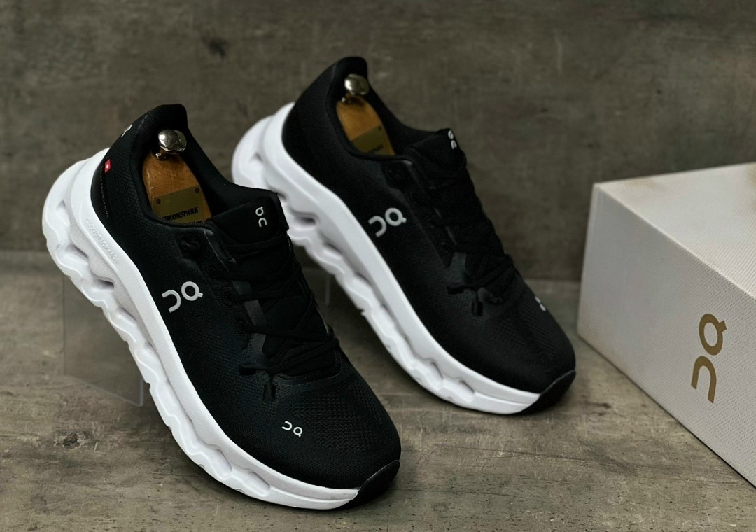 кроссовки on cloudflow,кроссовки,кроссовки cloudrunner 2 on черный,кроссовки женскиe,мужские кроссовки