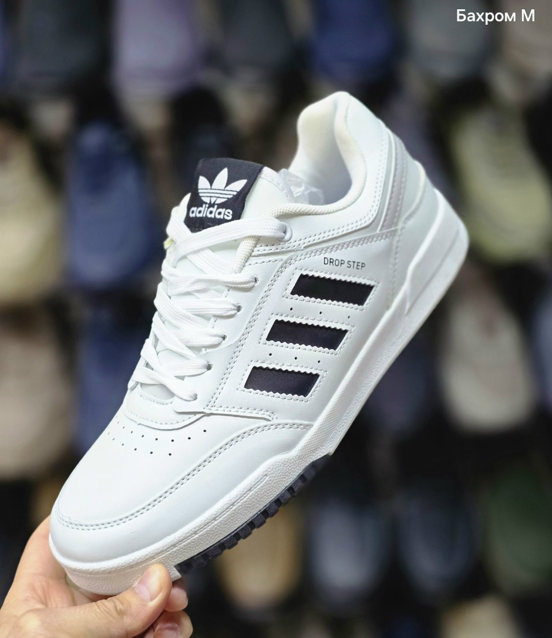 кроссовки adidas,кроссовки адидас,адидас олимпик кроссовки,адидас ортолайт,иранские кроссовки адидас