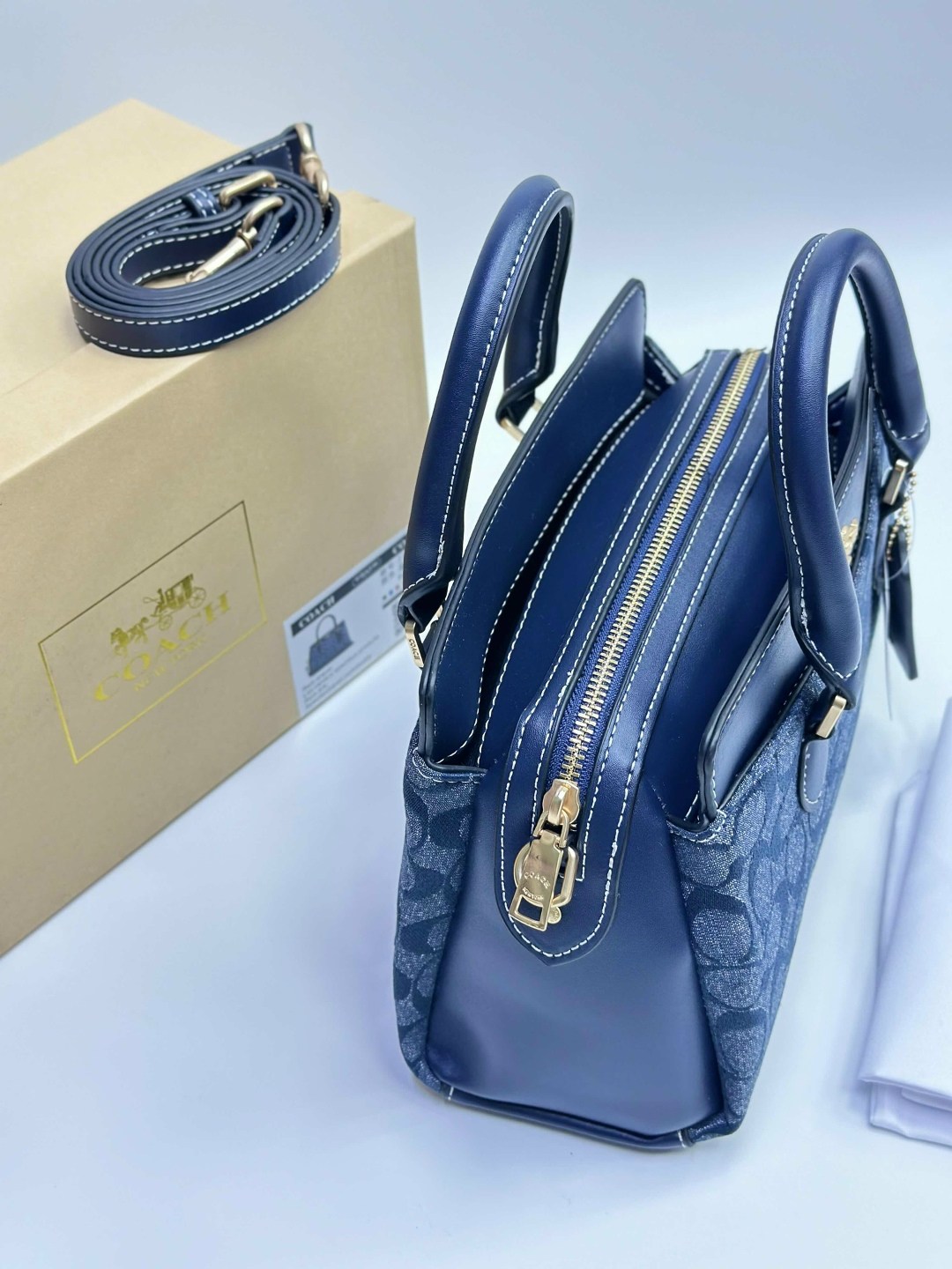 coach сумка женская,сумка coach,coach сумка на плечо,сумка coach оригинал женская,сумка coach коричневая