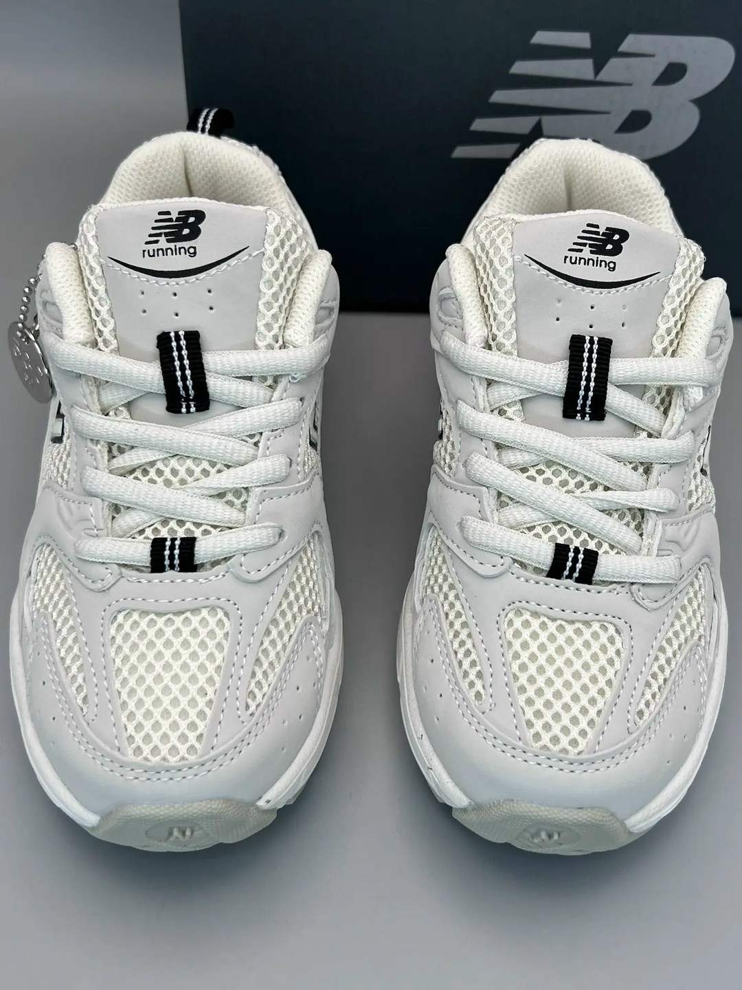 кроссовки new balance 530,new balance 530 white silver navy,кроссовки,кроссовки new balance,кроссовки new balance 530 белого