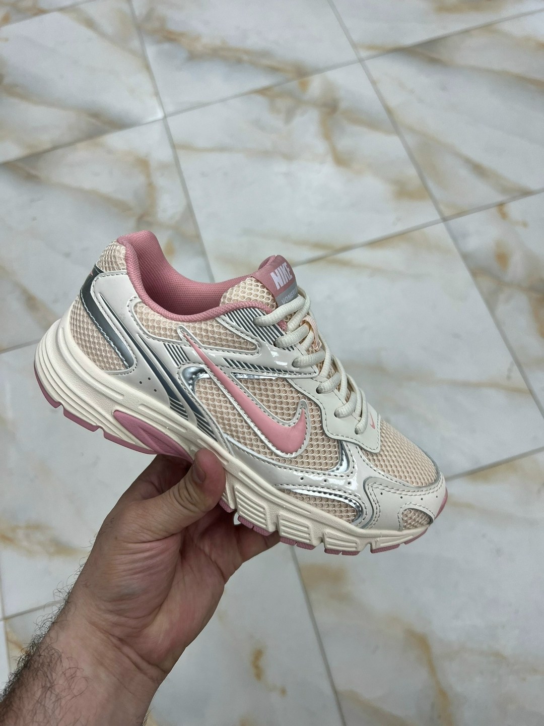 женские кроссовки adidas ozweego,кроссовки adidas ozweego,женские кроссовки adidas originals ozweego,adidas originals ozweego,adidas ozweego