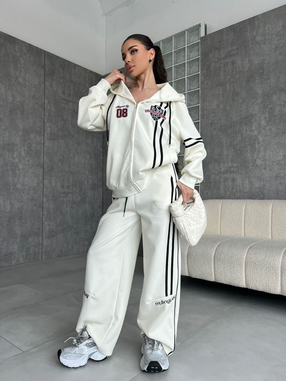 спортивный костюм спортивные костюмы,костюм спортивный,спортивный костюм женский,костюм спорт шик,костюм спортивный женский белый