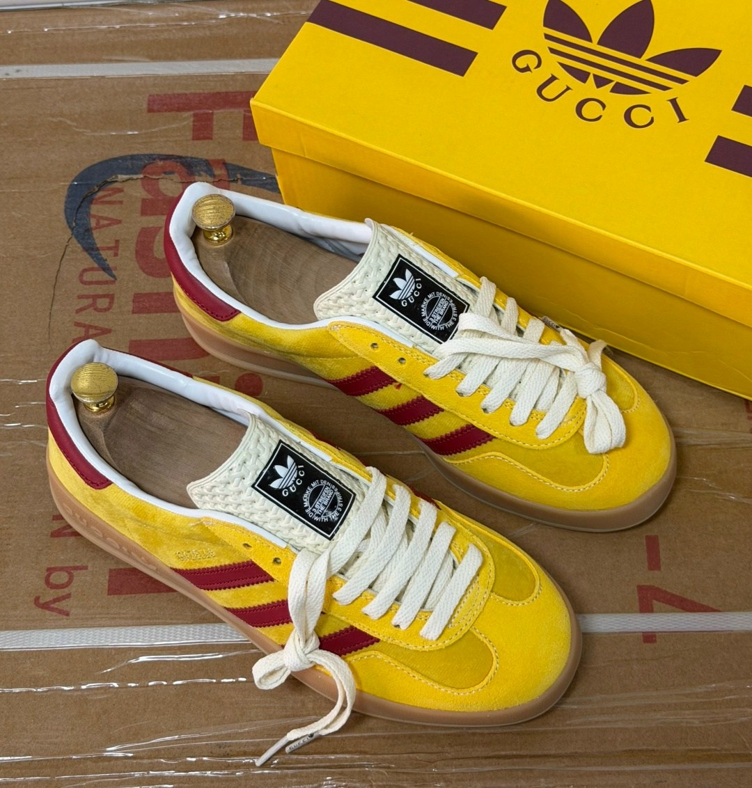 кроссовки adidas gazelle gucci,adidas gazelle gucci,лимитированные кроссовки adidas gucci x gazelle,adidas x gucci gazelle,кроссовки adidas