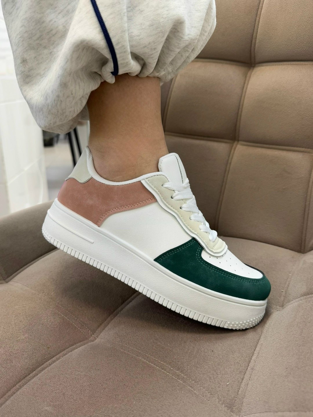 ,женские кроссовки,модные кроссовки, женская,кеды женски