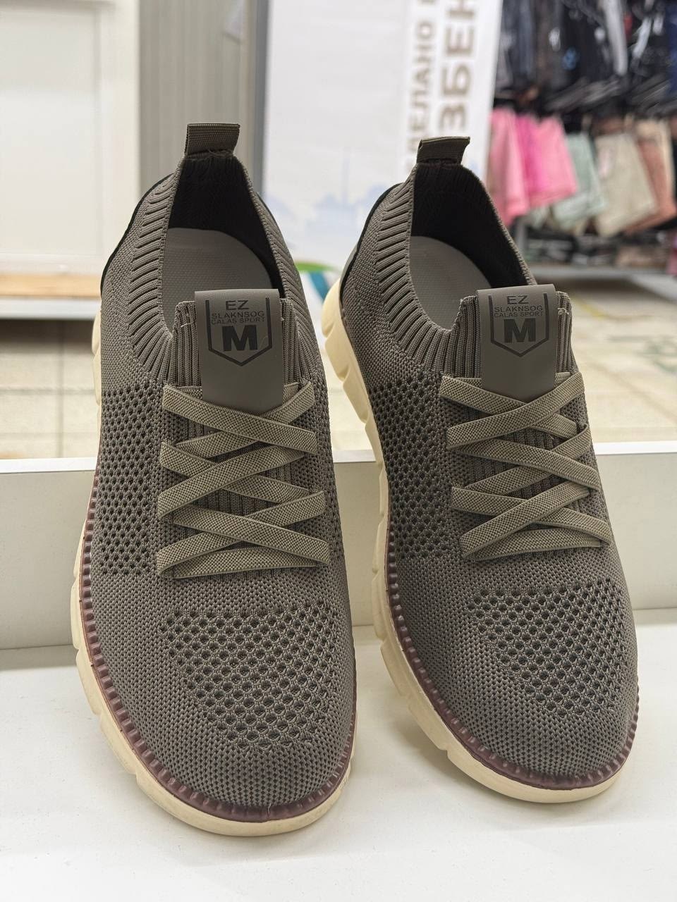 ,спортивная ,мужские кроссовки,повседневные кроссовки,обуви