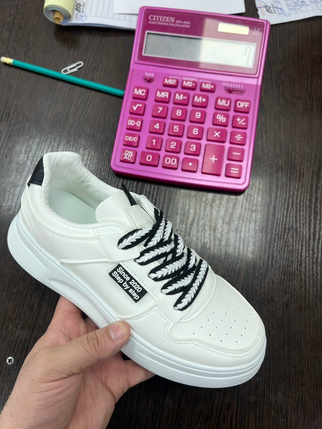 кроссовки женскиe,,спортивная ,кроссовки белые женские,белые кроссовки