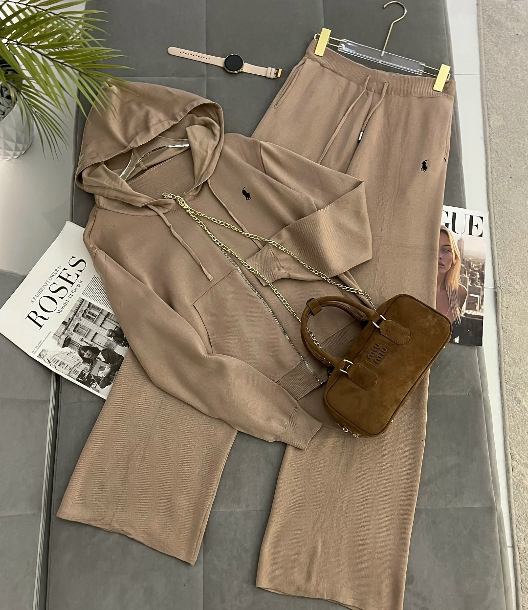 костюм двойка кашемир,женский костюм,трикотажный костюм,костюм двойка,костюм бежевый