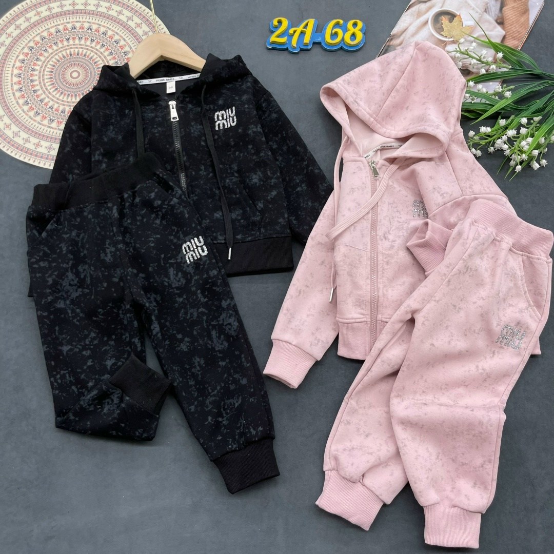 костюм на флисе,детские костюмы,спортивные костюмы на флисе,велюровый костюм,костюм с начесом