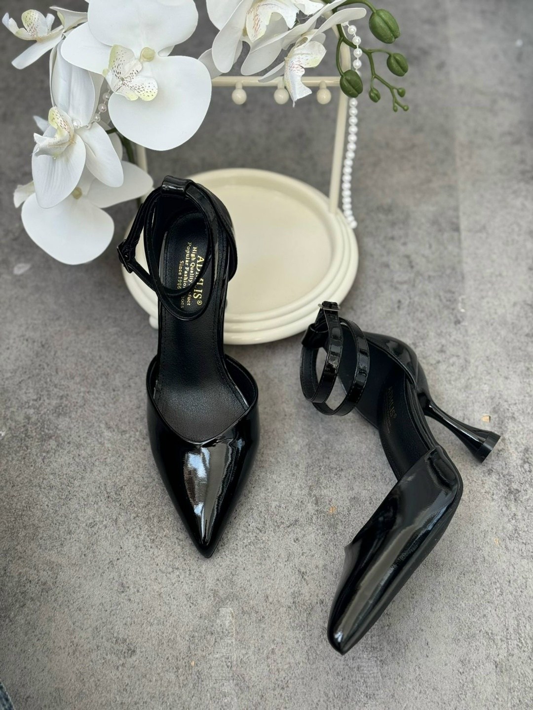 женские туфли лодочки,туфли лакированные,модные женские туфли,каблуки туфли,женские туфли