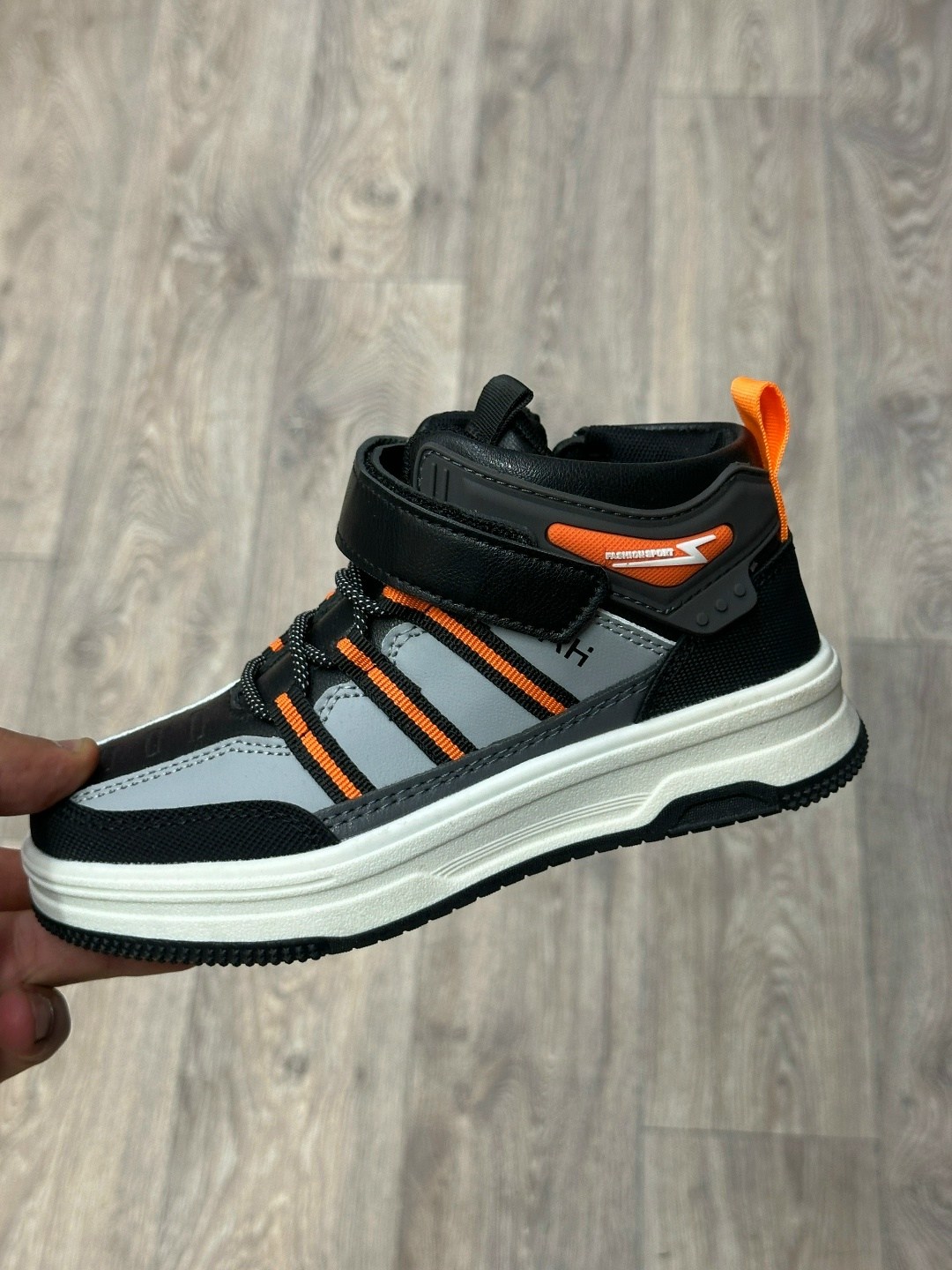 ,ботинки мальчикам,детская ,кроссовки мальчику,ботинки детские для мальчика