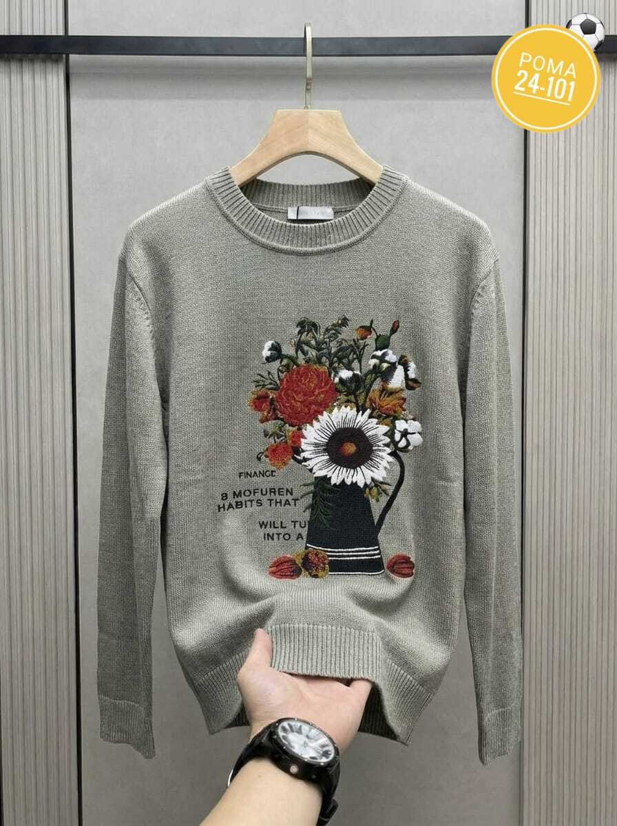 свитер с вышивкой,свитер женский,свитер,джемпер с вышивкой,вязаные свитера