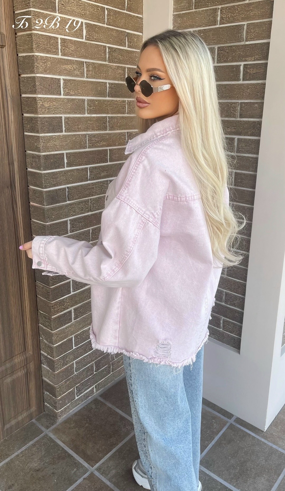 рубашка джинсовая оверсайз,рубашка женская джинсовая оверсайз,джинсовые рубашки женские,женская рубашка,розовая джинсовка