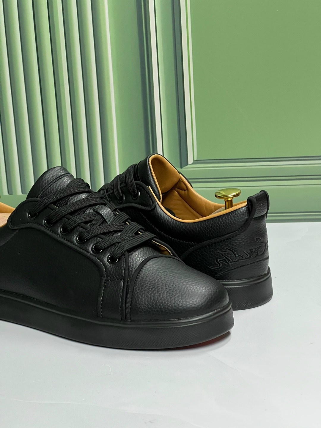 ,кроссовки мужские кожаные,кеды мужские кожаные,мужская ,christian louboutin кеды мужские