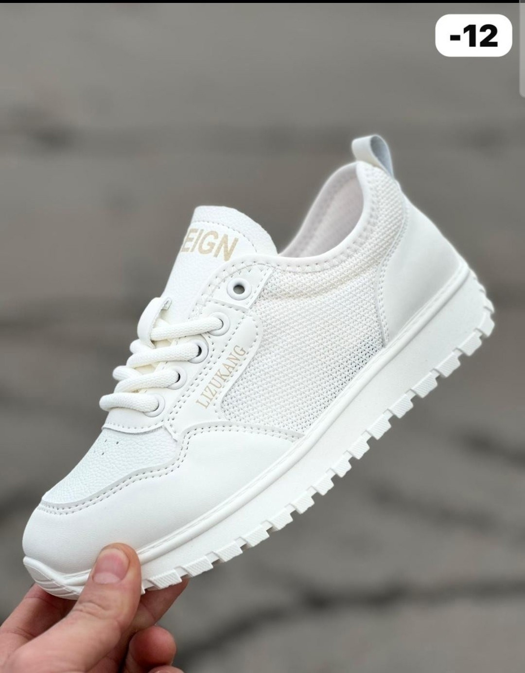 кроссовки женские,кроссовки для женщин,кроссовки модные,повседневные кроссовки, кроссовки