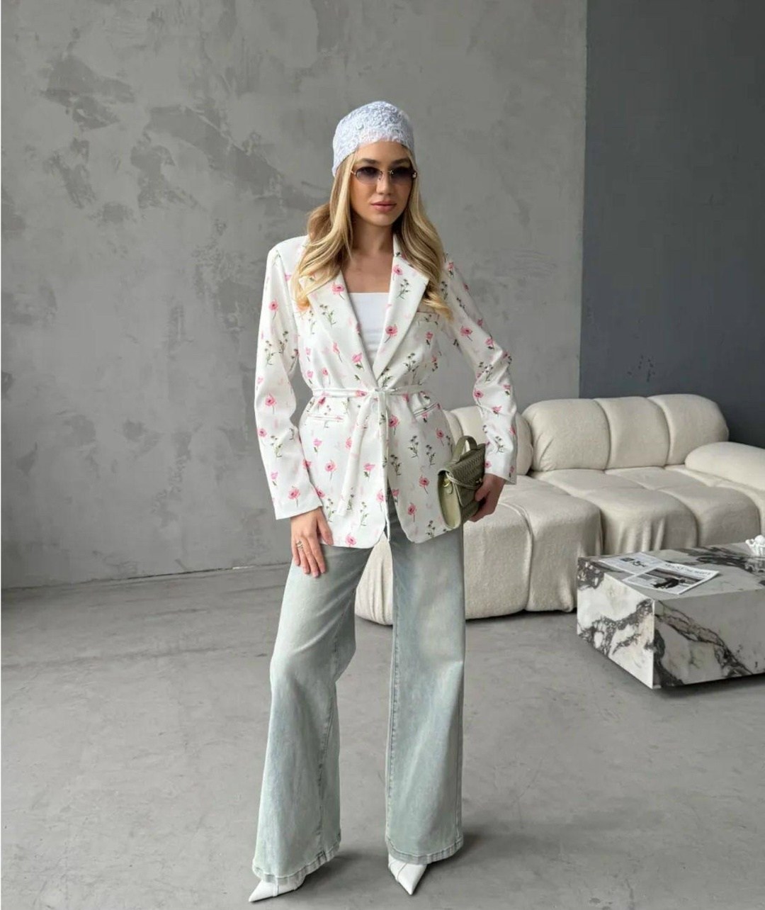 пиджак с цветочным принтом,женский пиджак,пиджак с цветочным принтом свободного кроя с пояск,пиджак оверсайз с цветочным принтом leroy style,пиджак с цветочным принтом свободного кроя